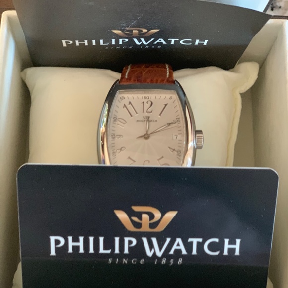 Phillip Watch - Picture 2 of 3